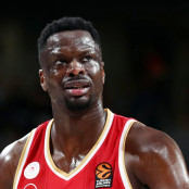 Μουσταφά Φαλ