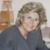 Ειρήνη Μαρινάκη