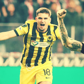 Θωμάς Στρακόσια