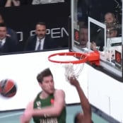 Αζουόλας Τουμπέλις