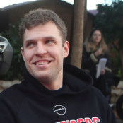 Σάσα Βεζένκοφ