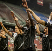 Γιάννης Αντωνόπουλος