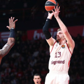 Αντρέας Ομπστ