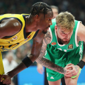 Νάιτζελ Χέις Ντέιβις