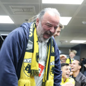 Μανώλης Σάλιακας