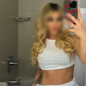 Κόνι Μεταξά