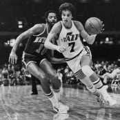 Πιτ Μάραβιτς