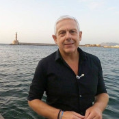 Τάσος Δούσης