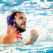 Ντίνος Γεννηδουνιάς