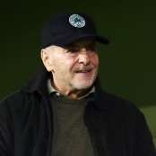 Βασίλης Κωνσταντίνου