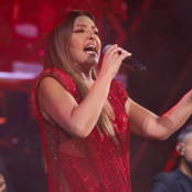 Έλενα Παπαρίζου