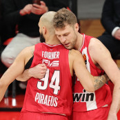 Σάσα Βεζένκοφ