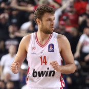 Σάσα Βεζένκοφ