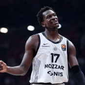 Ισαάκ Μπόνγκα