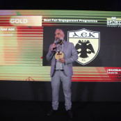 Νίκος Καραούζας