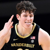 Λίαμ Ρόμπινς