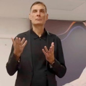Γιώργος Μπαρτζώκας