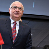 Γιασάρ Γκιουλέρ