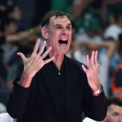 Άλεκ Πίτερς