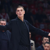 Νίκολα Μιλουτίνοφ