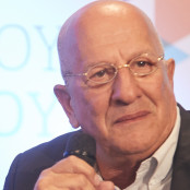 Αντώνης Πανούτσος