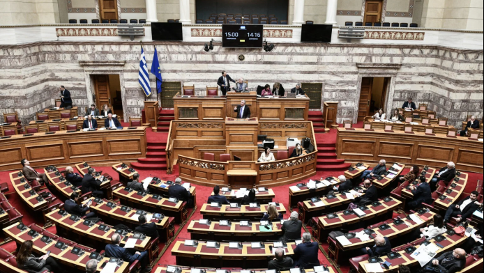 Χαμός με τα αποτελέσματα νέας δημοσκόπησης και τη διαφορά ανάμεσα σε ΝΔ και ΣΥΡΙΖΑ!