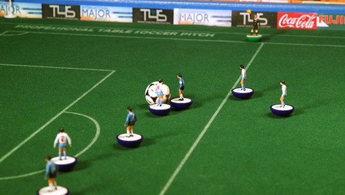 Η Εφηβεία μας σε Μινιατούρα - Το Subbuteo... αντιστέκεται στο Playstation