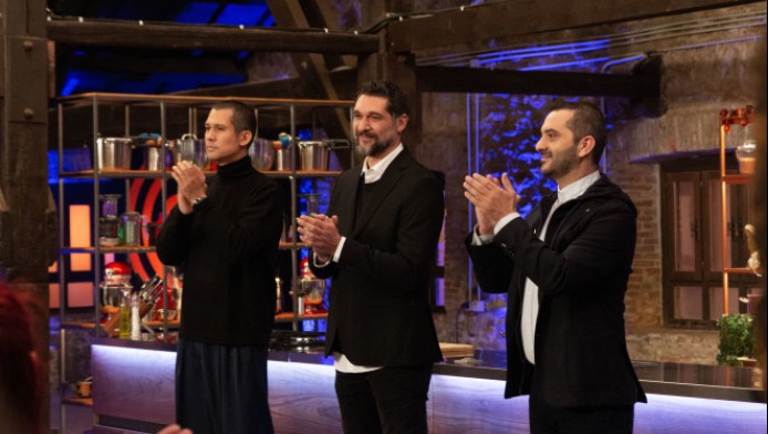 Το MasterChef 2023 ξεκίνησε: Πρεμιέρα με ανατροπές - Νέοι κανόνες και μεγάλη αλλαγή φέτος!