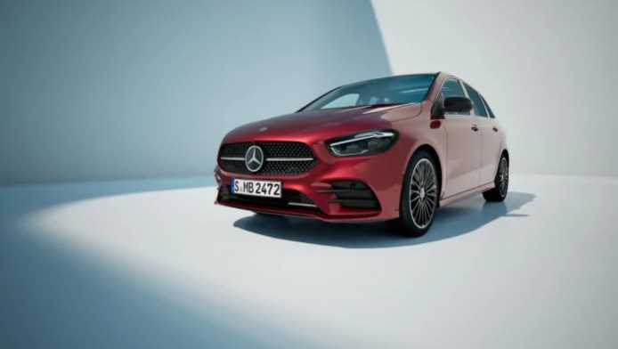 Mercedes-Benz B-Class: Οι τιμές του ανανεωμένου μοντέλου στην Ελλάδα 