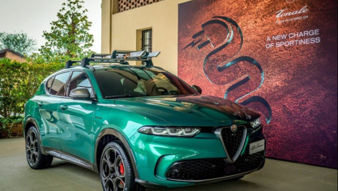 Alfa Romeo Tonale; Σαρώνει τους τίτλους - Ανακηρύχθηκε: "Quattroruote New Car of the Year 2023"