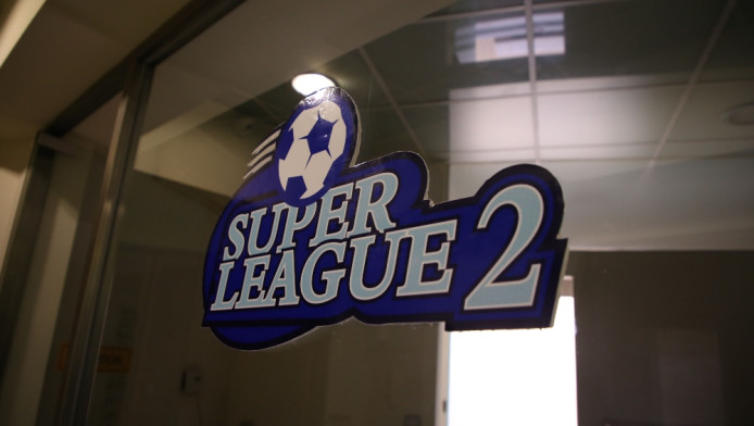 Συγκλονιστική αποκάλυψη: "Παίκτες της Super League 2 κάνουν νυχτοκάματα για να ζήσουν"!