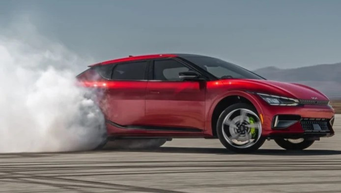 Kia EV6 GT: Δεν το πιάνει ούτε... Formula