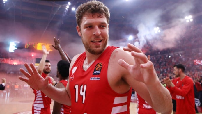 Επαφή Ολυμπιακού με top NBAer - Δεν μπορεί να αφήσει τον Βεζένκοφ στον ΠΑΟ!