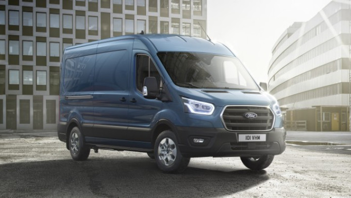 Η Ford Pro προσφέρει νέα ψηφιακή τεχνολογία στα Transit