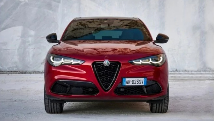 Πρώτη η Alfa Romeo στις premium μάρκες