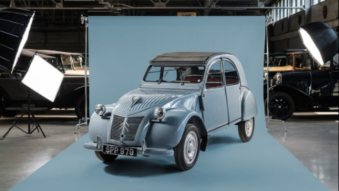 Το 2 CV έκλεισε τα 75 χρόνια