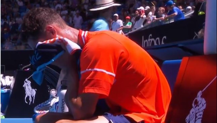 Australian Open: Tα δάκρυά του Γάλλου που κάνουν τον γύρο του κόσμου (ΒΙΝΤΕΟ)