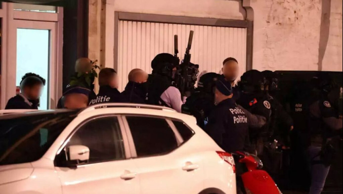 Φρίκη: Μάνα και πατριός κρατούσαν κλειδωμένο 9χρονο παιδί σε σκοτεινό δωμάτιο 2 τετραγωνικών για μήνες