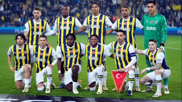 "Ερυθρόλευκο" ενδιαφέρον: Πέντε παίκτες της Φενέρμπαχτσε στην αποστολή της Τουρκίας!