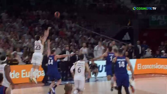 Η απολαυστική buzzer beater ''βόμβα'' του Γιουλ από το κέντρο του παρκέ!