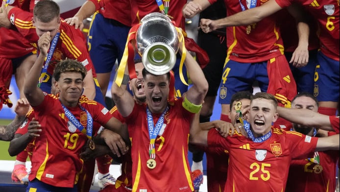 Το Γιβραλτάρ υποβάλλει καταγγελία στην UEFA για την Ισπανία