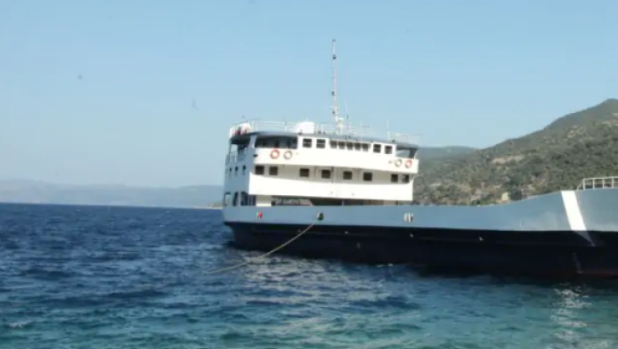 Σοκ σε ferry boat που πήγαινε στο Άγιον Όρος - Σκοτώθηκε ναυτικός