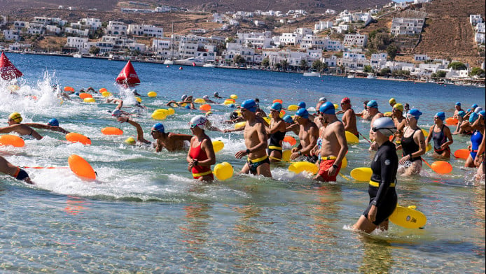 Φύγαμε Σέριφο για τρέξιμο και κολύμπι! 