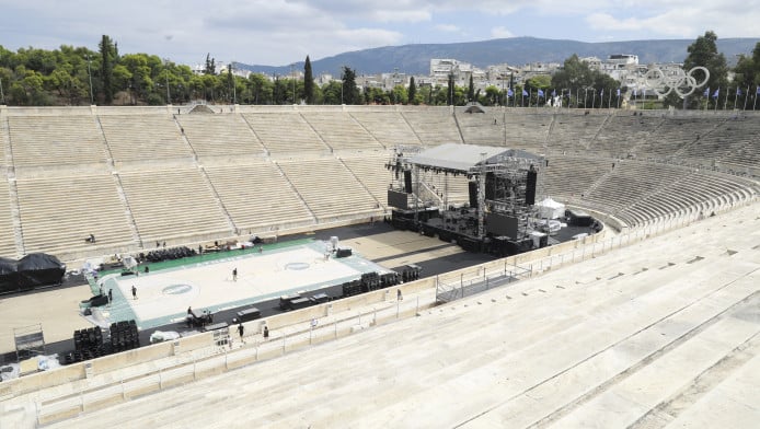 Οι πρώτες φωτογραφίες από το Καλλιμάρμαρο - Μπαίνει το παρκέ για τον ΠΑΟ