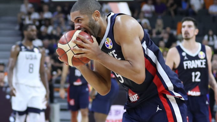 Τα... έπαιξε πασίγνωστος NBAer με ΠΑΟ-Ολυμπιακό- "Αυτή η σειρά είναι τρελή"