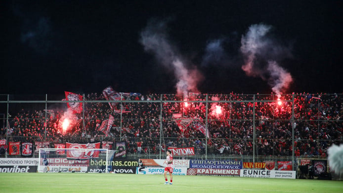 Sold out: Γίνεται ερυθρόλευκη η Τρίπολη (ΒΙΝΤΕΟ)