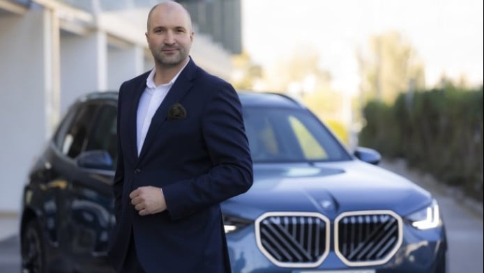 Ο πρόεδρος της BMW Group αποκαλύπτει τη στρατηγική στην Ελλάδα