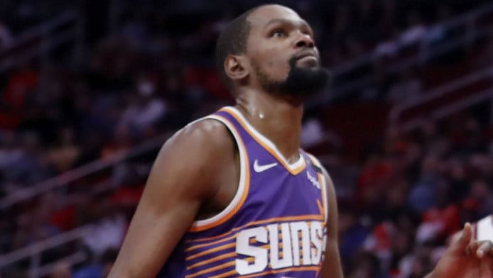 Ιστορικός Κέβιν Ντουράντ: Ξεπέρασε τον Μάικλ Τζόρνταν και μπήκε στο Top-5!