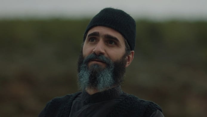 Μεταμορφώθηκε ο "Άγιος Παΐσιος" – Αγνώριστος έναν μήνα μετά το τέλος (Pics)
