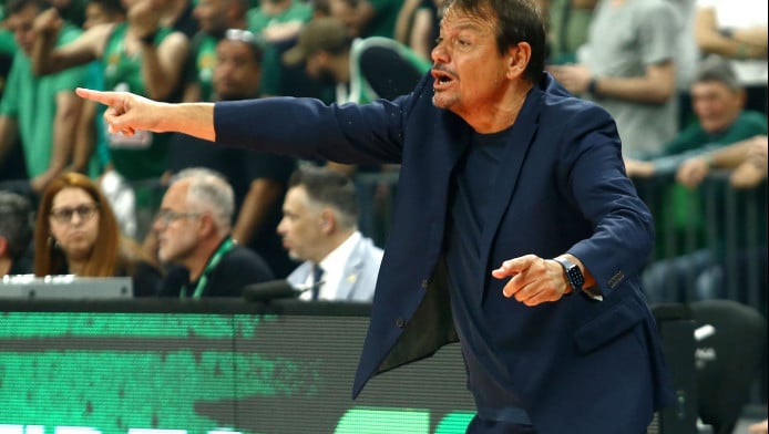 Αποθέωσε Όσμαν και οπαδούς ο Αταμάν: "Δεν το έχω ξαναδεί αυτό στον κόσμο"!